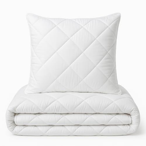 Julido Decke aus Mikrofaser Bettdecke 135 x 200 cm + Kissen 80 x 80 cm | Ganzjahres-Decke mit Rautensteppung, 250 g/m², Gesamtgewicht 2100 g, Waschbar bis 90 °C, Weiß, weich & atmungsaktiv.