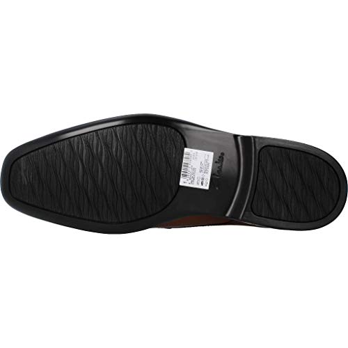 Image of Clarks Mens Bensley Lace Dark Tan Lea Derby