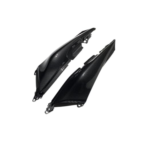 Carénage latéral TMAX 560 ABS carbone : remplacez vos plastiques rayés par une coque neuve