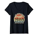 Photo Gallery donna awesome since 1980 limited edition made in 1980 uomo donna maglietta con collo a v Photo Gallery donna awesome since 1980 limited edition made in 1980 uomo donna maglietta con collo a v