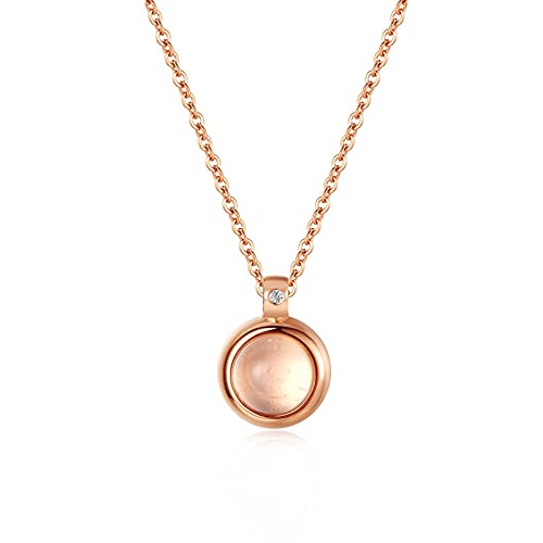 Collier femme lune opale un bijou poétique plein de douceur