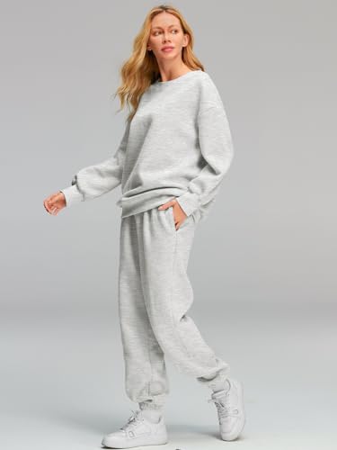 AUTOMET Womens 2 Piece Outfits Sweatsuit Oversized Sweatshirt Lounge Sets Baggy Sweatpants Fall Fashion with Pockets