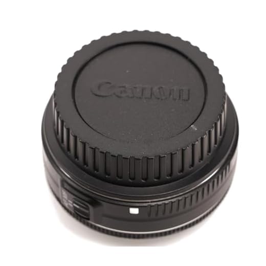 Canon EF-S 24mm f/2.8 Wide Angle Lens