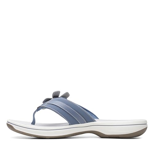Image of Clarks Women's Brinkley Flora Cloudsteppers Flip-Flops