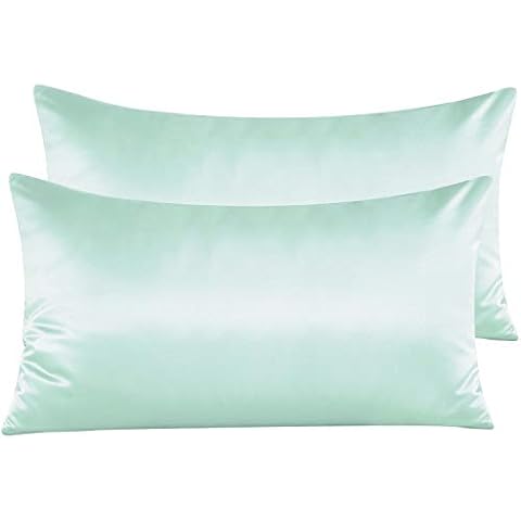 NTBAY Funda de Almohada de Satén con Cremallera, Paquete de 2 Fundas de Almohada Súper Suaves, Verde Cover