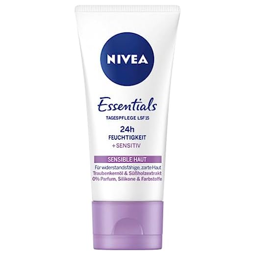 NIVEA Kalmerende dagverzorging, 24 uur vocht SPF 15, parfumvrije gezichtscrème voor de gevoelige huid, zachte dagcrème met druivenpitolie