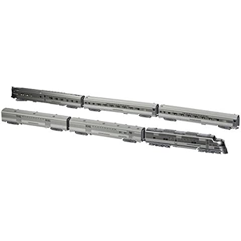 Kato USA Model Train Products CB&Q EMD E5A Silver Streak Zephyr 6-Unit Set Cover