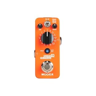 15 different octave effect modes 1 detune effect mode Three-way toggle switch offering a real-time effect mode and 2 preset slots Independent volume dials for isolated sub and upper octave voice Bypass foot-switch