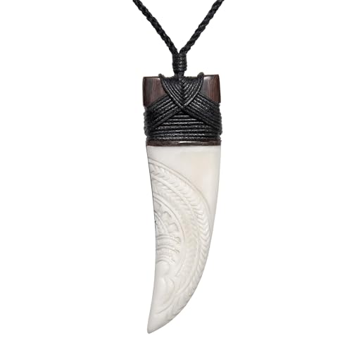 Pendentif en os et bois sculpté dent de requin avec collier cordon tribal maori