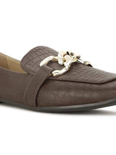 Image of Bata Women Pull On Loafers