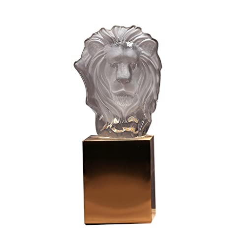 Statue tête de lion en verre cristallin pour revitaliser un meuble terne