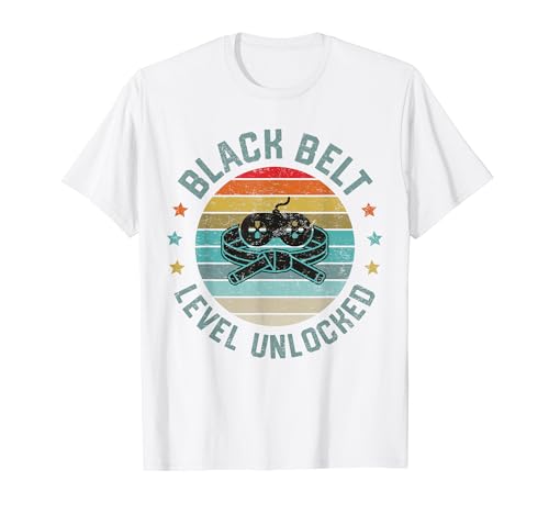 Cinturón Negro Nivel Desbloqueado Gaming Gamer Artes Marciales Karate Camiseta