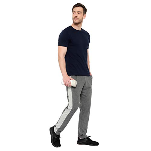 Image of Men's Regular Fit Trackpants