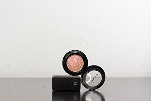 MAC Extra Dimension Eye Shadow