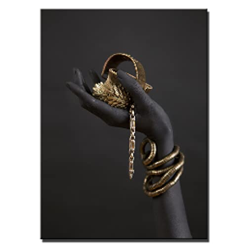 Peinture sur le mur femme noire bijoux or pour habiller un grand espace vide 60x80