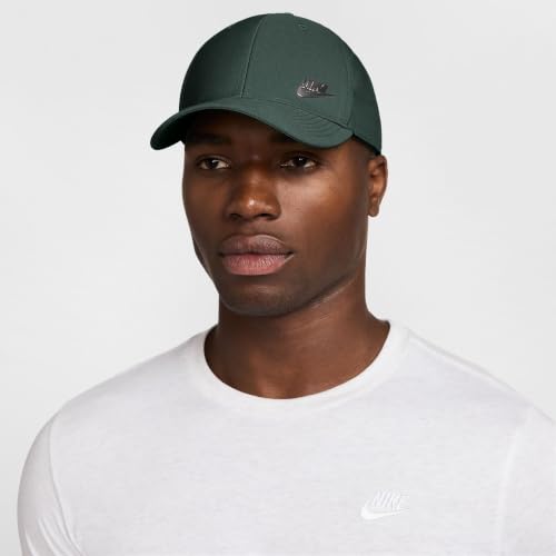 Image of Dri-FIT Club Structured Metal Logo Cap