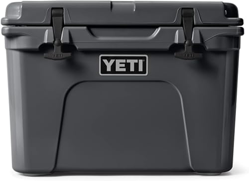 YETI Tundra Hardcooler, Carbón, 35