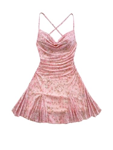 Robe d'été trapèze évasée avec un imprimé floral multicolore et de fines bretelles