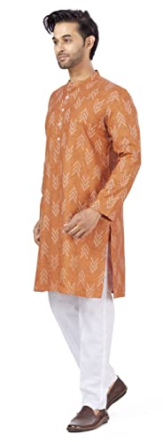 Image of Studio Shringaar Men's Cotton Blend Relaxed Fit Ikat Printed Knee Length Kurta
