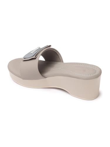 Image of CHINRAAG Women Hill Sandles For Woman