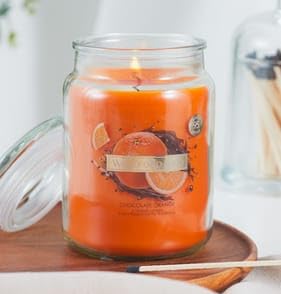 CRWP Chocolate Orange Wickford & Co 18oz Glass Jar Candle – 95-Hour Burn Time with crwp Card.