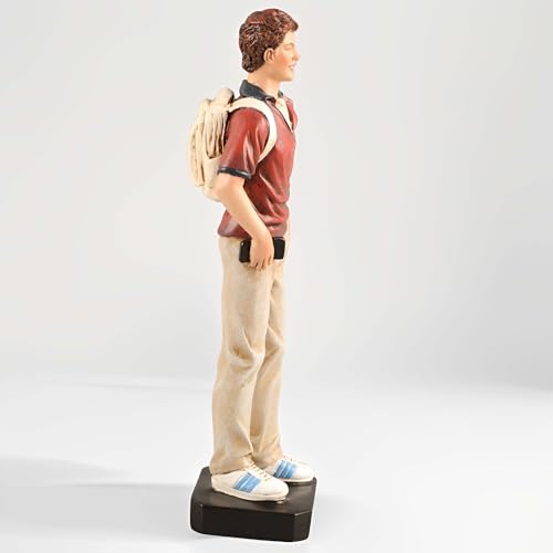 Estatua bendita de Carlo Acutis 7 pulg Resina decorativa religiosa miniatura 5