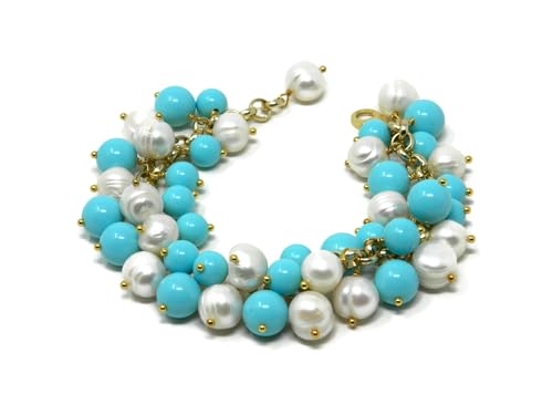 Bracelet perles blanches et charms turquoise, l'éclat d'un bijou raffiné