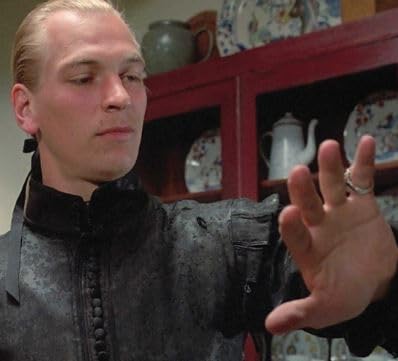 Couverture de Bloody Popcorn Podcast, Episode 46: "Revisiting the Warlock"