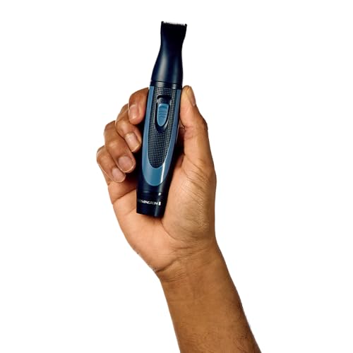 Remington Reiseset Hygiene im Etui [13-teilig: für Haare & Maniküre/Pediküre etc.] Bartschneider, Nasenhaartrimmer, Ohren-& Augenbrauentrimmer, Nagelklipper & Schere, Pinzette, 2 Kämme etc. NE3890