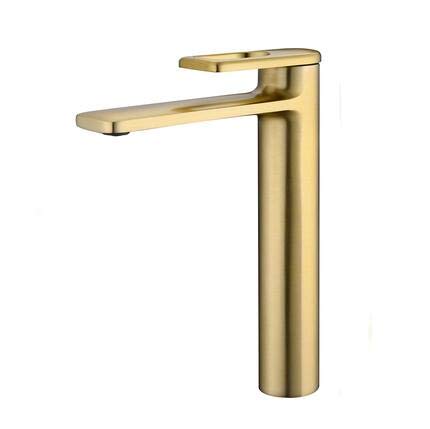 Robinet de lavabo or brossé pour sublimer votre rituel bien-être matinal