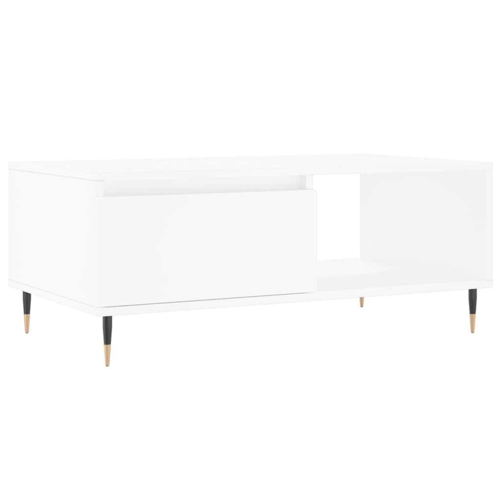 Table basse blanc en bois et métal idéale pour des apéritifs conviviaux entre amis