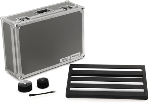 Pedaltrain Classic 3 24-inch x 16-inch Pedalboard with Tour Case