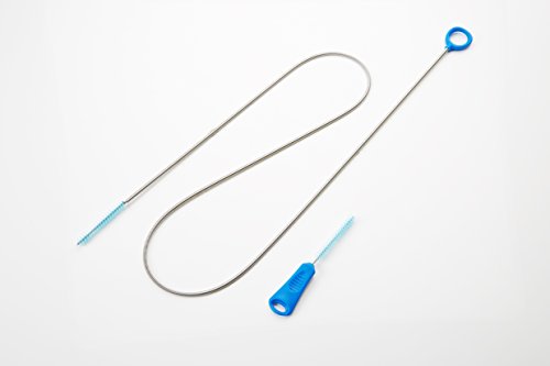 Tube cleaning kit for hydration systems