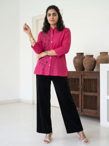 Image of Naixa Women's Pink Cotton Printed Straight Kurta with Pant and Dupatta Set