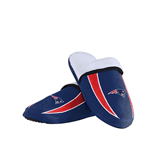 Image of FOCO NFL Mens Football Team Logo Moccasin Slippers Shoes