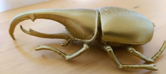 Amazon.co.jp: ヘラクレスオオカブト 昆虫 フィギュア ゴールド