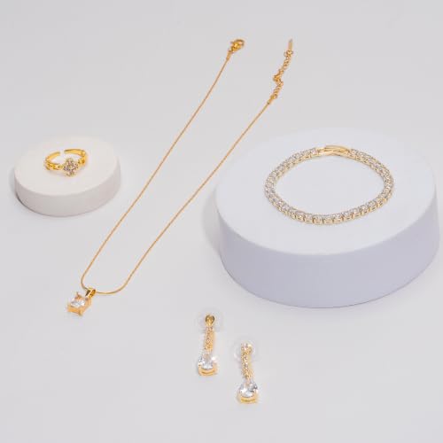 Image of SALTY Raksha Bandhan Jewelry Gift Box for Sister, Brother, Bhaiya & Bhabhi | Stylish Rakhi Gift Hamper | Festive Gift for Siblings | Elegant Luxury Gift Box