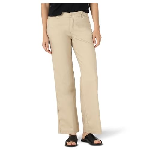 25 Chic Winter Work Outfits for Women – Stylish Office Looks for Cold Weather Trouser Pant