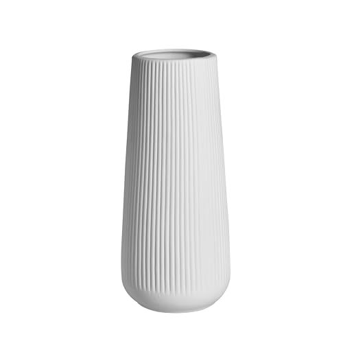AVENDO Weiße Keramik Vase – Moderne Designvase in edlem Mattweiß und zeitlosem matt-rauem Finish, geriffelte Vase für Wohnzimmer Deko, Blumenvase...