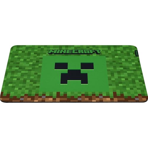 Image of Razer Gigantus V2 - Soft Gaming Mouse Mat - Medium -Minecraft Edition - RZ02-03333800-R3M1