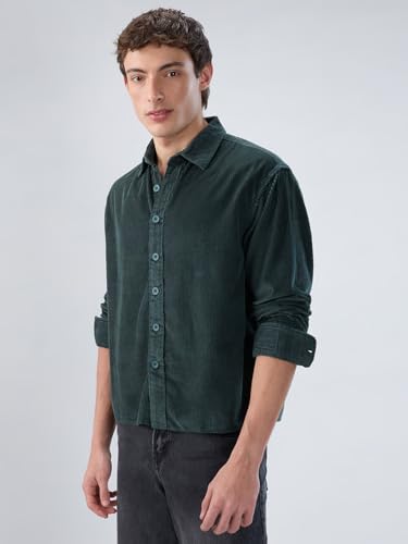 Image of VASTRADO Sacremento Green Corduroy Boxy Fit Crop Shirt