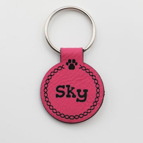 Hundemarke mit Gravur – Geräuschlos & klimperfrei – Individuell anpassbar – Hochwertiges Kunstleder – In verschiedenen Farben erhältlich (pink)
