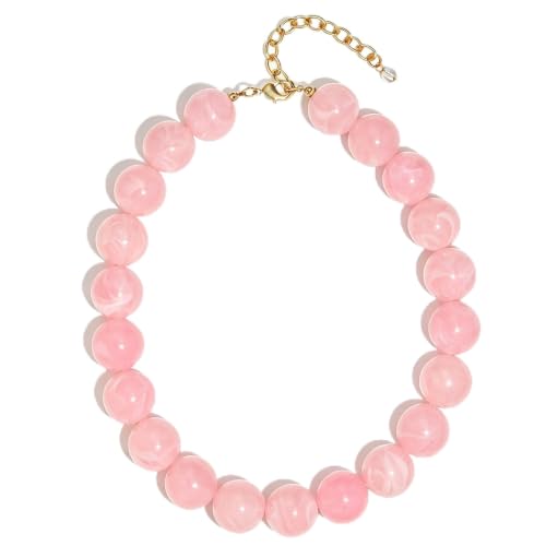 Collier de perles rose clair à offrir pour célébrer un anniversaire de mariage