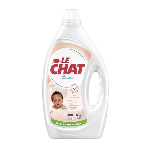LE CHAT - Bébé - Lessive Liquide - Spécial Taches Bébé - Respect des Peaux Sensibles - Sans Conservateurs - Parfum Hypoallergénique - Développé avec des Pédiatres - 44 Lavages