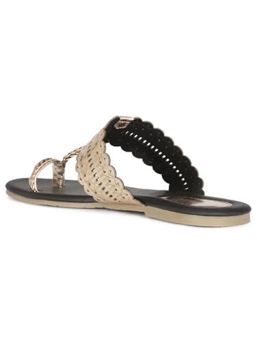 Image of Bata Women's METALLIC TR E Toe Ring Slippers (5715831 ROSE GOLD 3 UK)