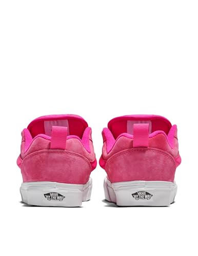 Image of Vans Unisex-Adult Knu Skool Shoe - '90s Retro Puffy Low-Top Fashion Sneakers for Men & Women