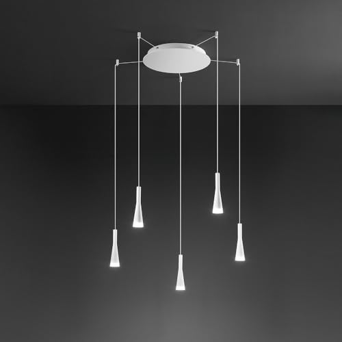 Lustre suspendu CONE blanc au-dessus de la table à manger design épuré