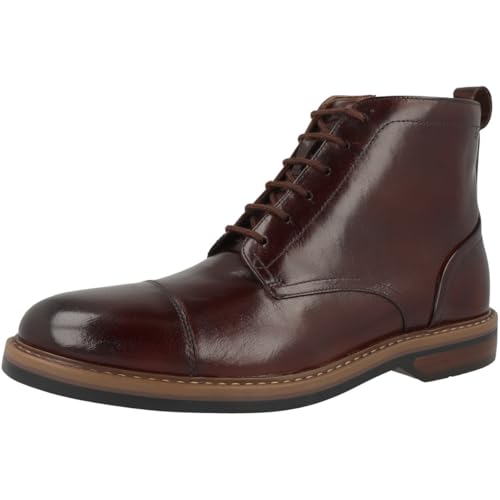 Clarks Men's Classic Chukka Boot4