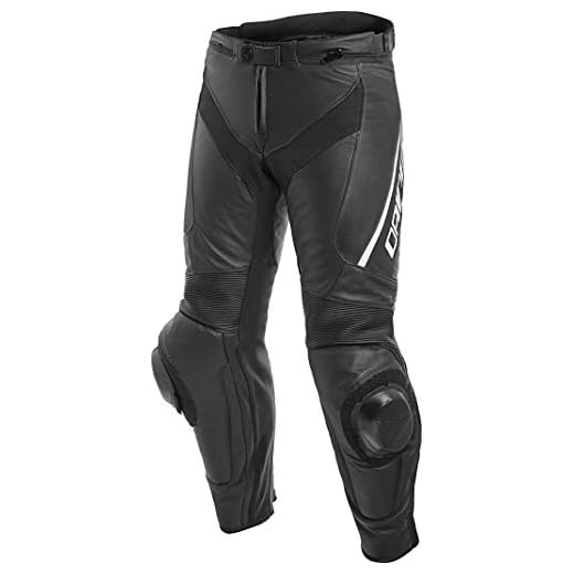 Dainese Delta 3 per uomo pelle moto pantaloni nero/nero/bianco 48 Euro/33 ee. USA.