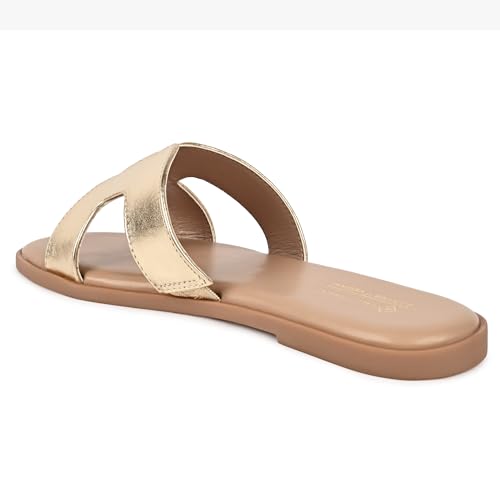 Image of Call It Spring Women's White Flat sandals